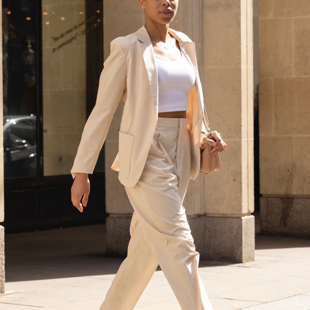 Lightweight Blazer - Picture 2 of 2